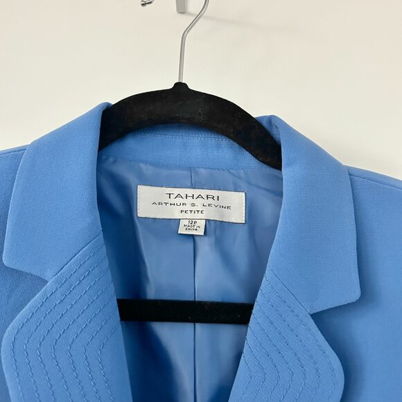 Tahari Arthur S. Levine French Blue Jagger Suit Blazer Jacket Size 12 Petite NWT - Picture 3 of 8